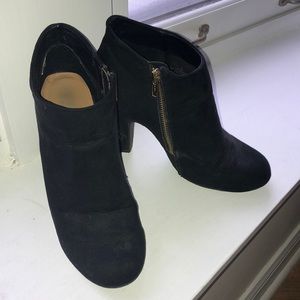 Black heeled booties